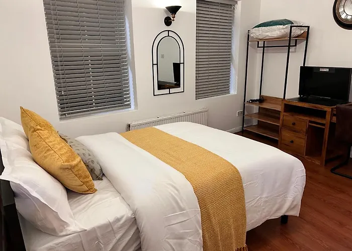 Pension Guide Grey Eagle Apartments Shoreditch