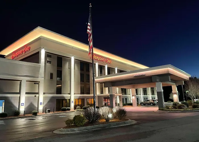 Hotels with pool Hampton Inn - Hillsville