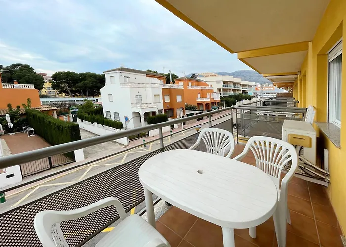 Apartamentos Los Almendros 3000