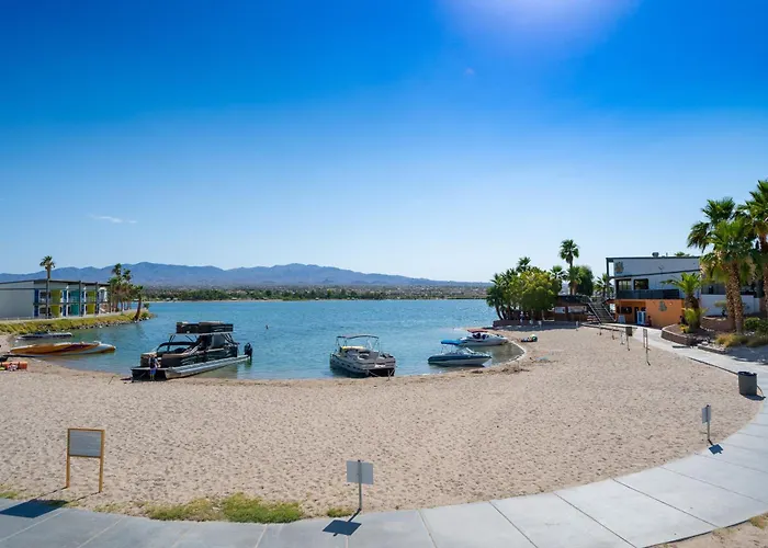 In Luxury hotels Nautical Beachfront