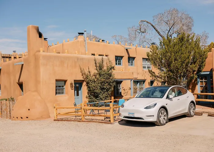 B&B only: Pueblo Bonito Inn