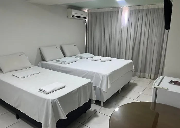 Hotel boutique: River Class Hotel