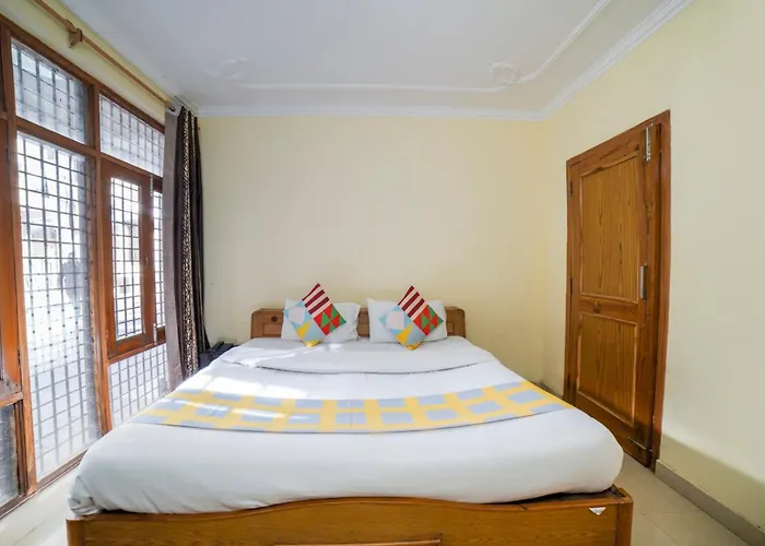Hotel You And Me Nainital - Parking Facilities - Spacious Room - Excellent Service Awarded