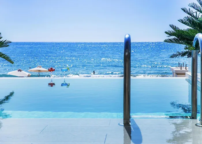  Agios Gordios Beach Resort