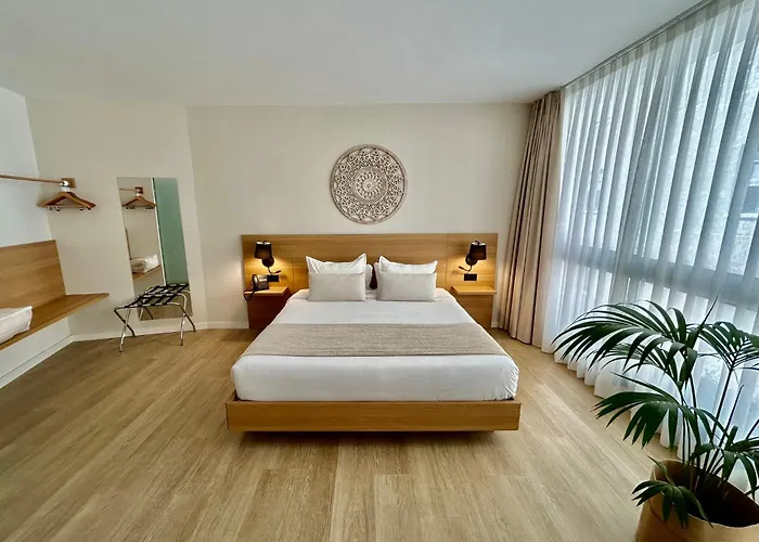 Hotel Emblemático Hi Suites