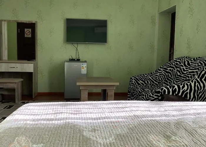 Pamir Hotel-Hostel