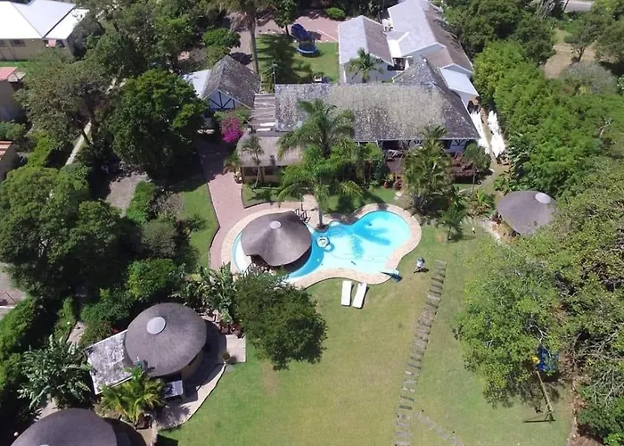 Hotel with view: Fish Eagle Manor