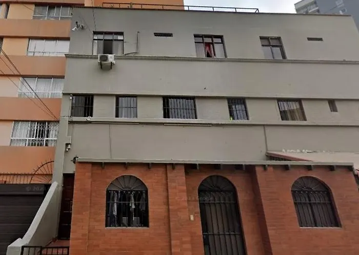 Hospedaje Miraflores 17