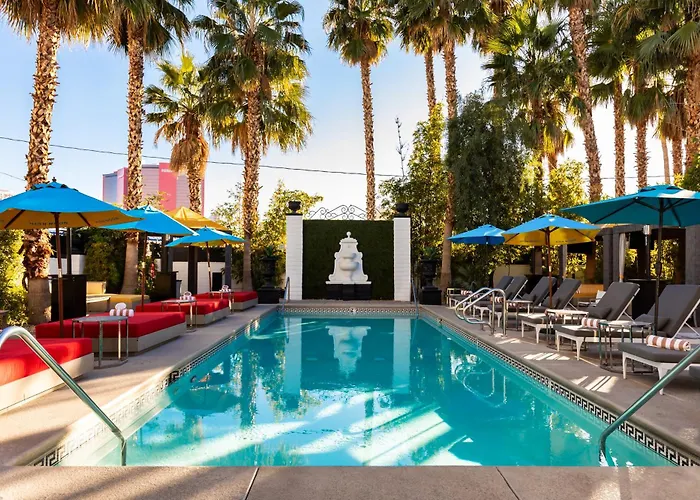Lexi Las Vegas (Adults Only)