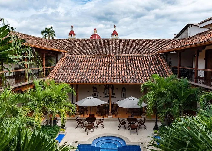 4-Sterne-Hotel: Hotel Plaza Colon - Granada Nicaragua