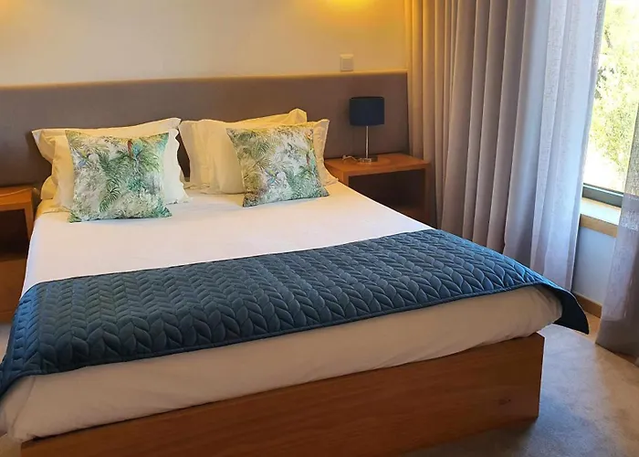 Alojamentos: Quinta Dos Avidagos Agroturismo Mirandela