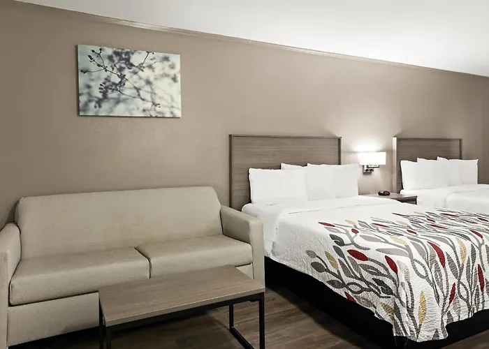 Hotel: Red Roof Inn & Suites Monroe, Nc