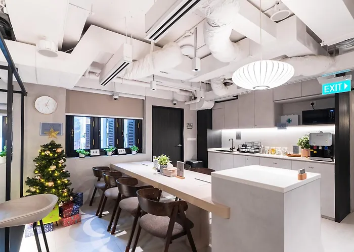 Hostel: Jyu Capsule Hotel