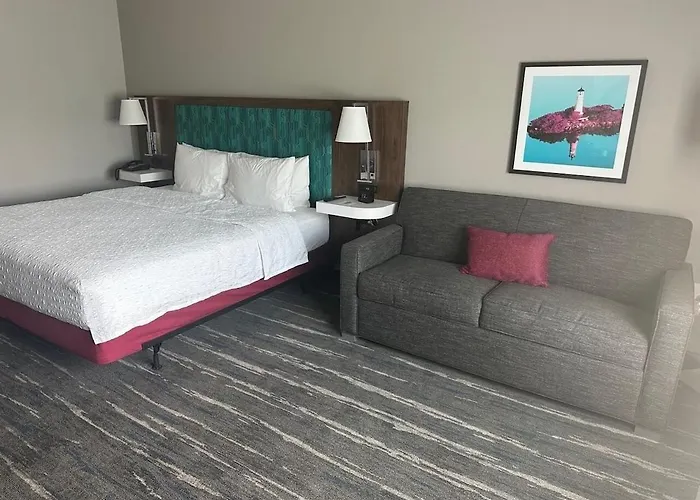 Hampton Inn & Suites Ruskin I-75, Fl