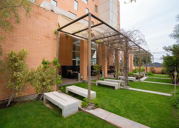 Hotel mit Hund Hilton Garden Inn Santiago Airport