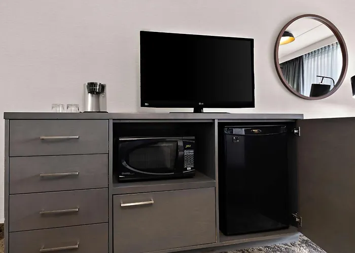 Best Western Parkway Hotel Toronto North