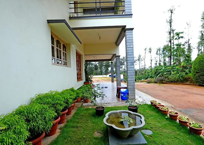 Private Villa: Kodebailu Homestay - 3Bh Full Villa, Home Food, Coffee Estate