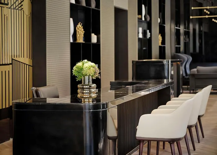 Art'Otel , Powered By Radisson s