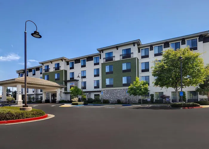 Family Friendly Hotels Hampton Inn & Suites San Luis Obispo