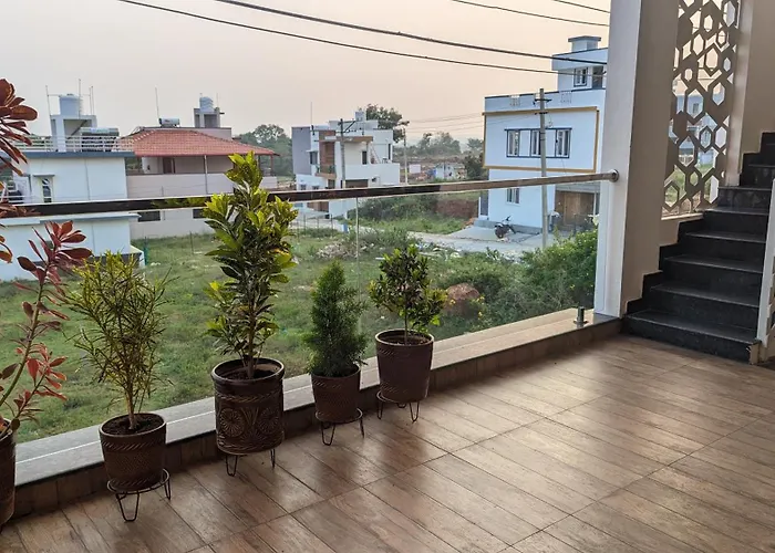 Bungalow rentals Sindoora