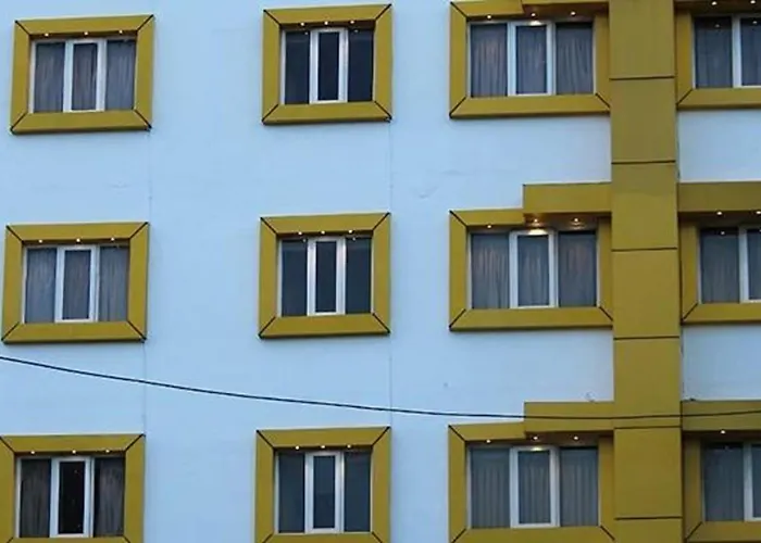 Via Stalin Pleasant Park - Triplicane