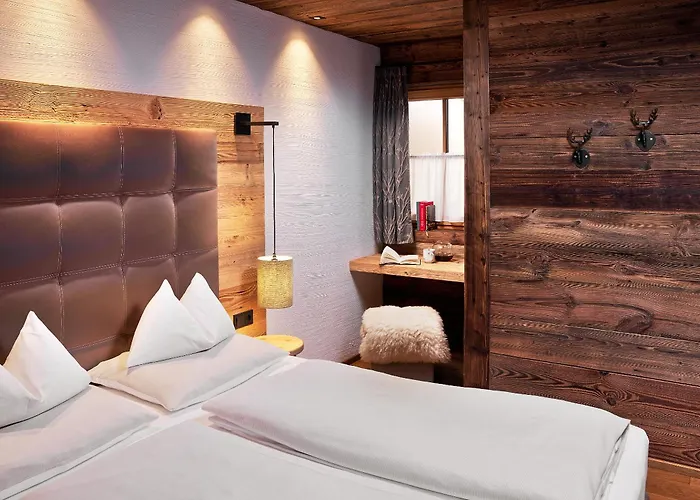 Promi Alm Flachau - Luxus s
