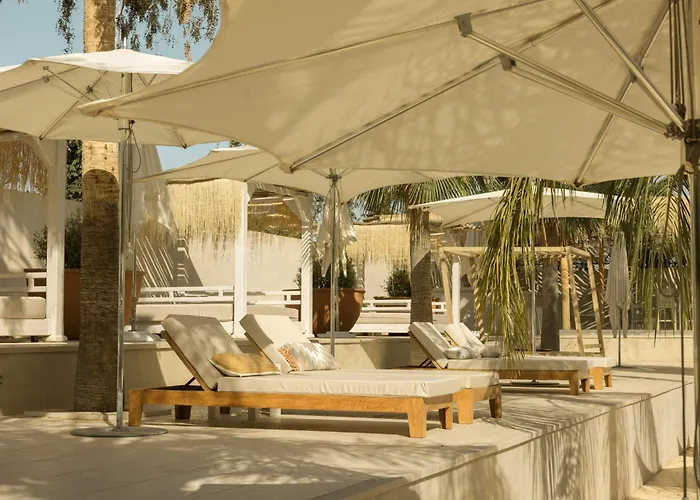  Les Palmiers Boutique &Spa