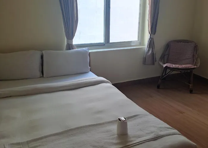 Hotel Green Hill View