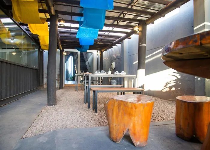 Shelter Hostel E Pousada