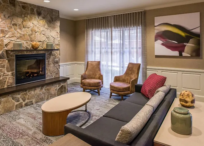 3 star hotels Courtyard Clemson