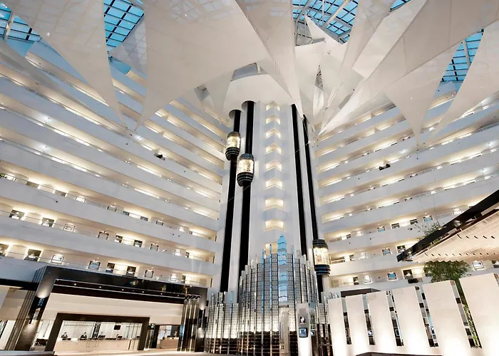 Crown Metropol