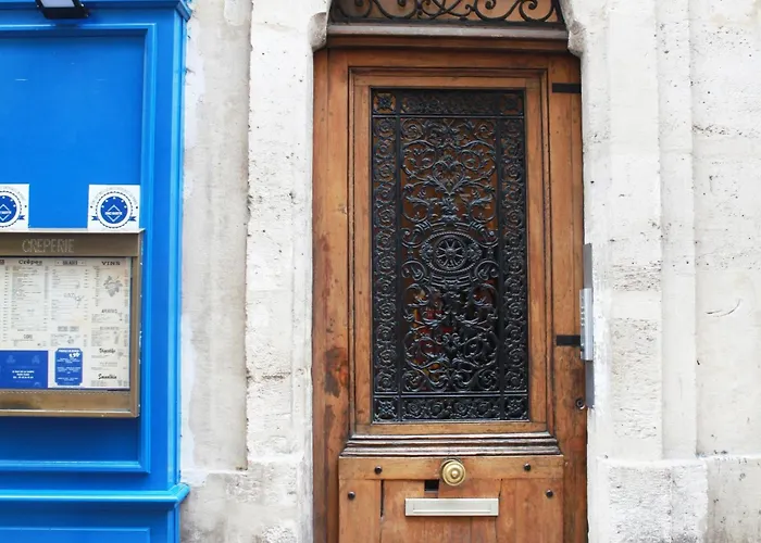 Latin Quarter - Notre Dame