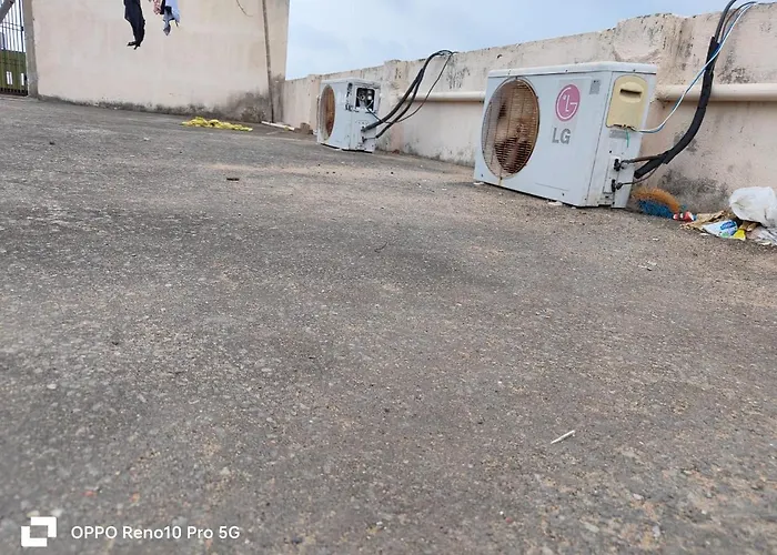 Guest house: Ashirbad Guest House