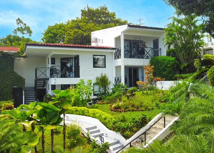 Villa Roca Boutique Resort & Suites - Adult Only