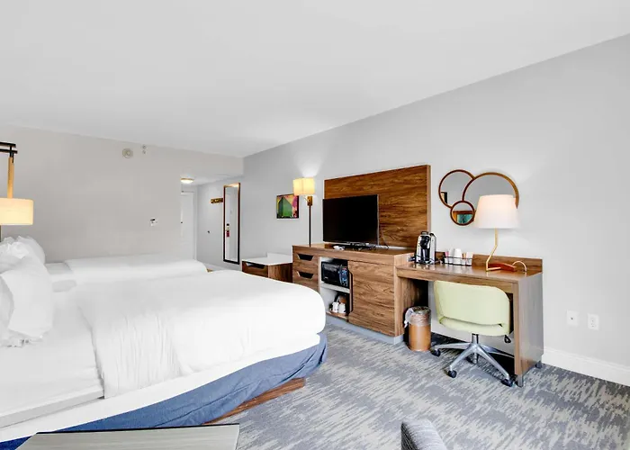 Hampton Inn & Suites Sarasota / Bradenton - Airport