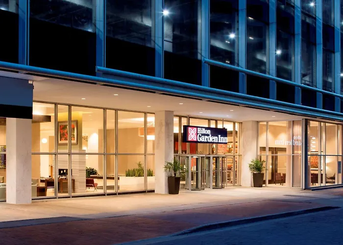Boutique hotel only: Hilton Garden Inn Downtown Dallas