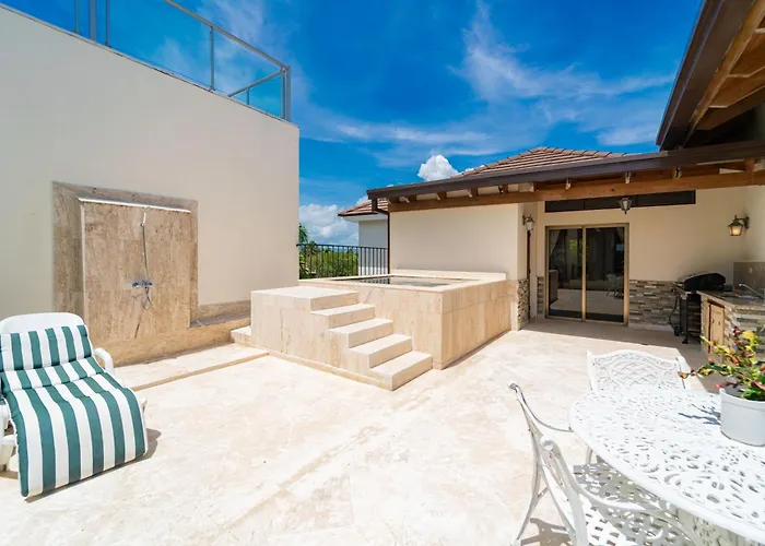 Vacation rental: Suites At Grand Laguna Beach By Calisto Stays