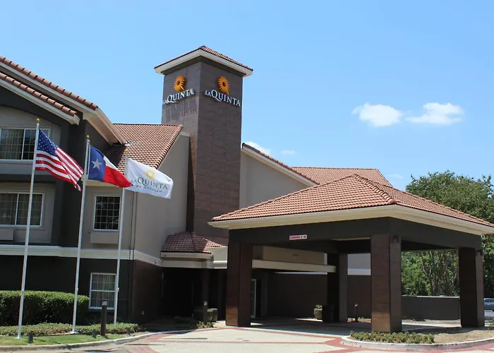 La Quinta By Wyndham Dallas - Addison Galleria