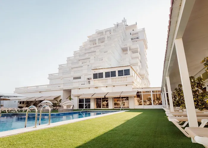 Hotel Los Delfines