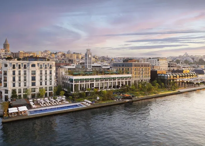 Dog friendly hotels Peninsula Istanbul