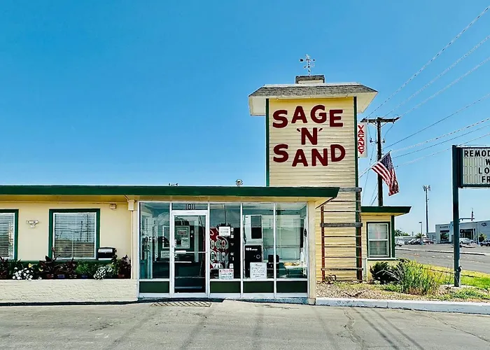 Motels Sage N Sand