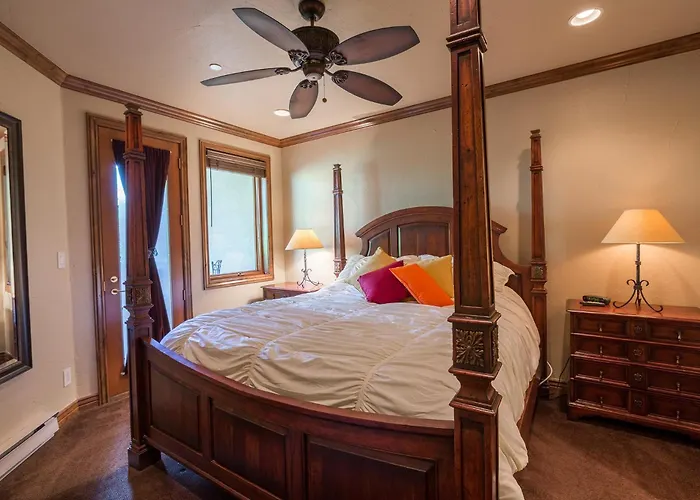 Strawberry Park True Ski In Ski Out By Vail Realty
