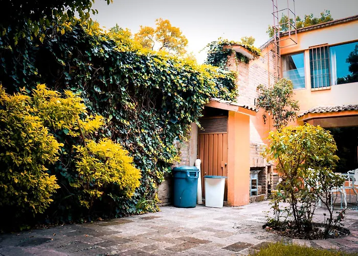 Ayenda Suites Cuija