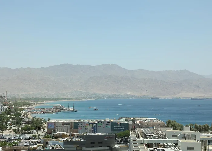 Adi Hotel