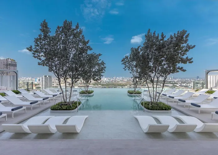 Eastin Grand Phayathai
