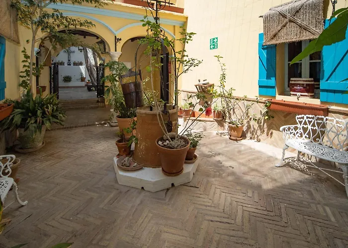 La Casa 1832 Boutique