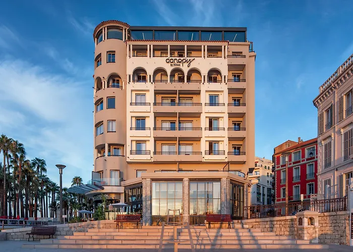 Resorts Guide Canopy By Hilton Cannes