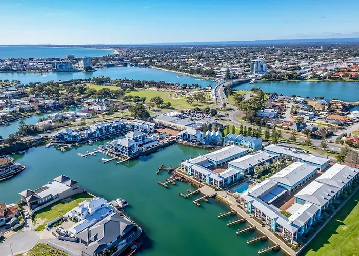C Mandurah Apartment Resort