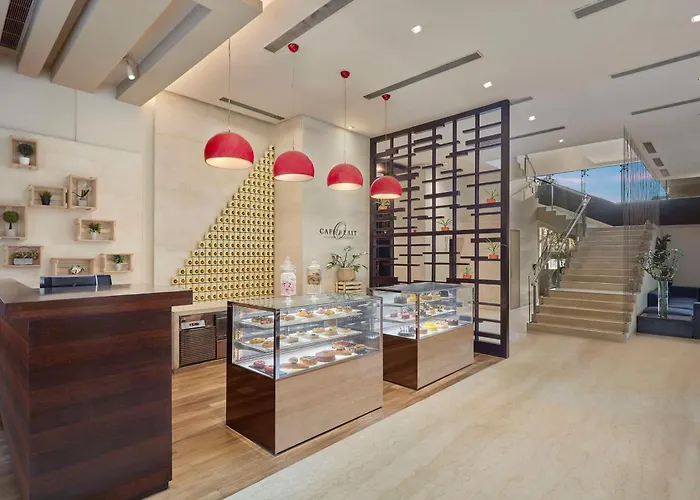 Doubletree By Hilton Gurugram Baani Square