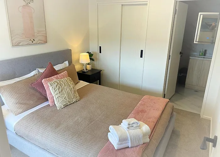 Flat Bush Holiday Accommodation